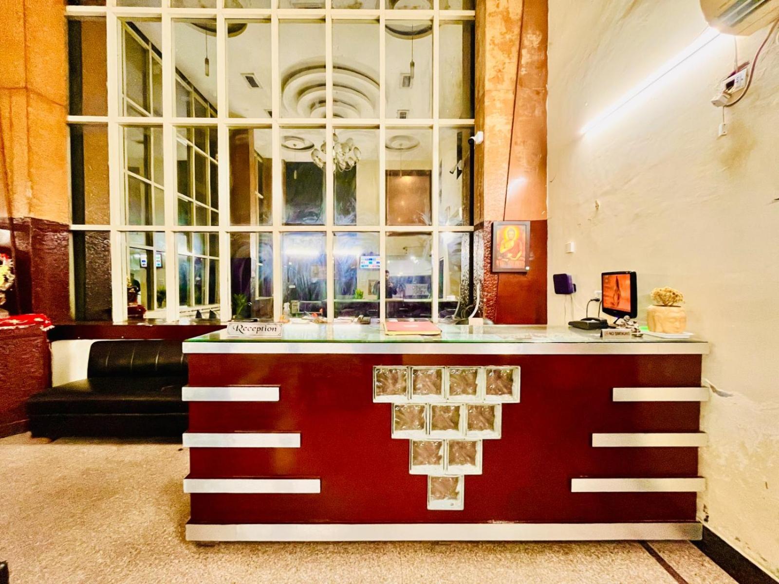 Hotel Ramawati Near Ganga Ghat 하리드와르 외부 사진